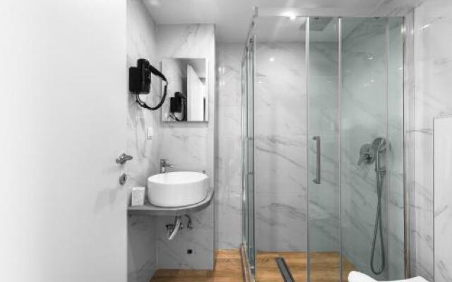 Hermes Suites, Nilie Hospitality MGMT