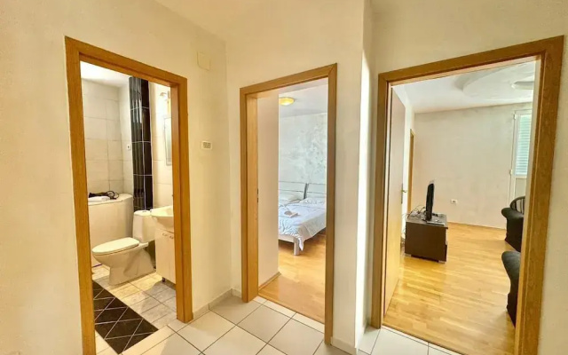 Family three bedroom Apartment Petrovac