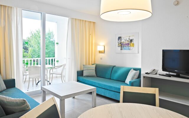 Protur Safari Park Aparthotel
