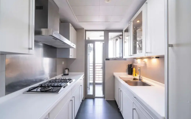 Tyms Family 3BR 2BA Apt Xujiahui Metro