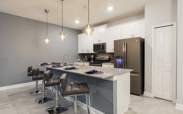 Champions Gate-ru1082