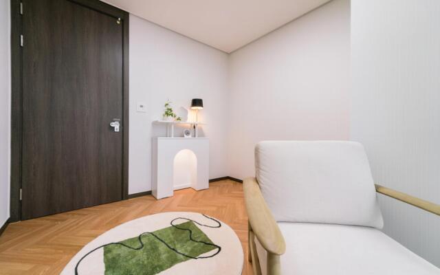 Executive Suite Apartment