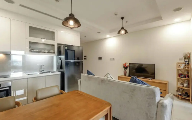 MIDTOWN Premium Stay
