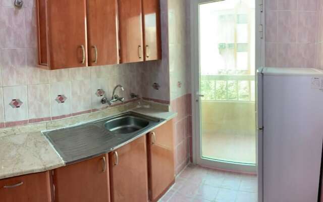 Al Rawdha Hotel Flats
