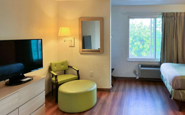 Motel 6 Belmont, CA - San Francisco - Redwood City