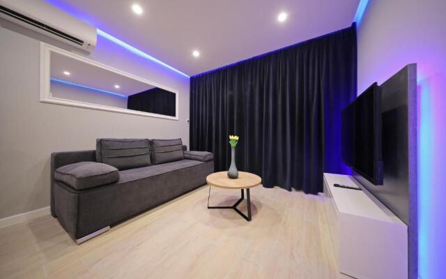 City Marine Luxury Apartments