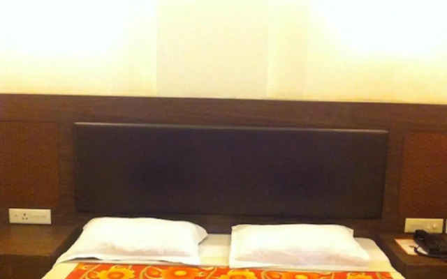 Gajanand Guest House