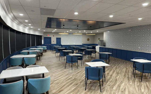Quality Inn & Suites Lake Havasu City
