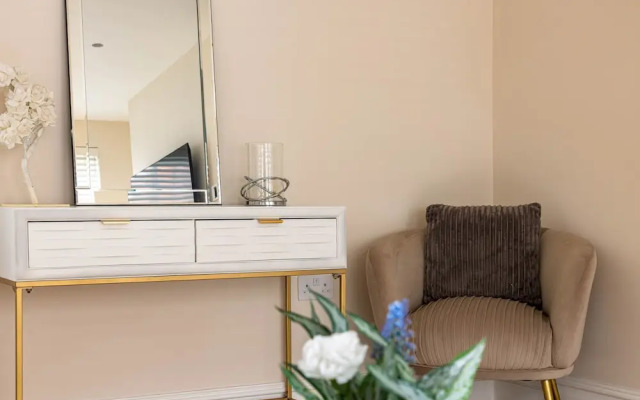 3-bdr Stunning LUX Villa Parking Central London