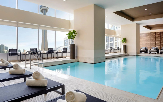 The Ritz-Carlton, Toronto