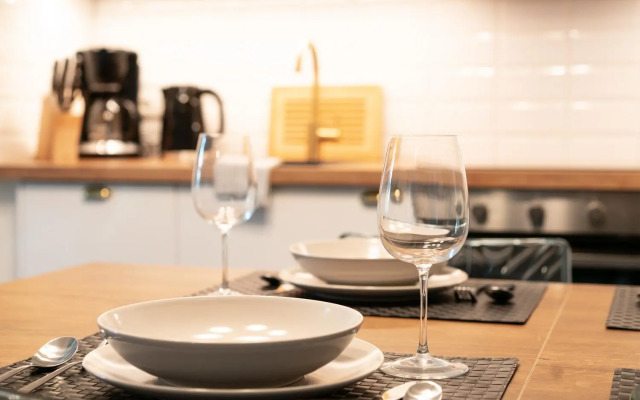 Neu - Privatsphäre im Kutscherhaus der Villa Golding