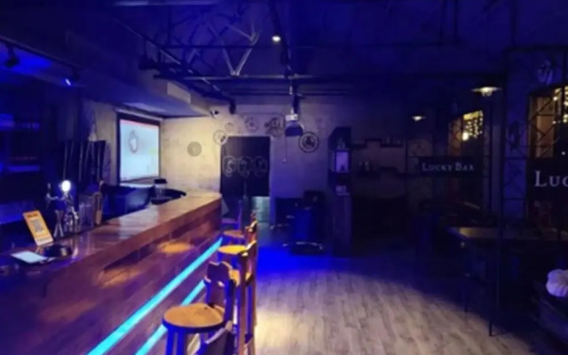 Shanghai Lintin Holiday Hotel