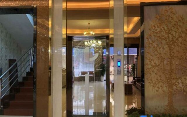Marriott Business Hotel