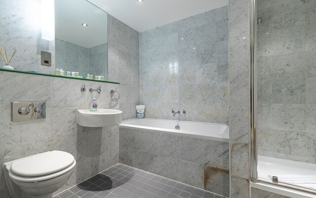 Charm 2BR South Kensington Flat Near Gloucester Rd