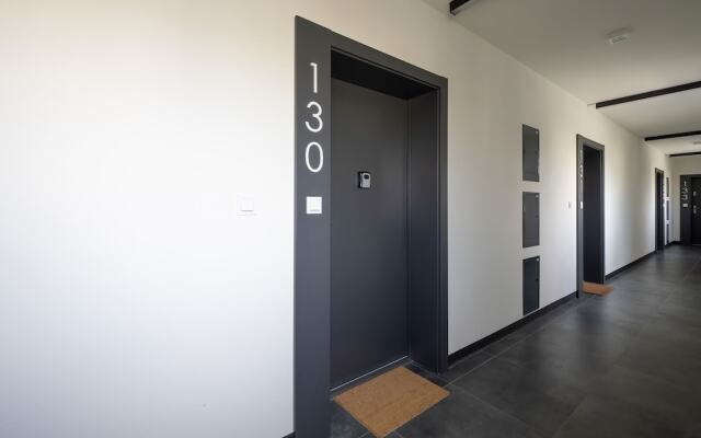 Modern Studio With Balcony by Renters
