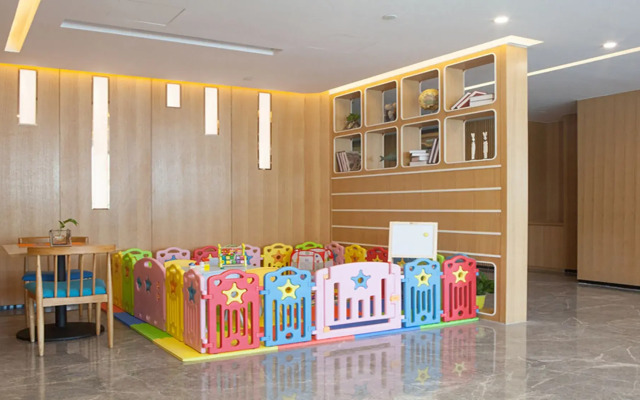 Holiday Inn Express Chengdu Airport Zone by IHG