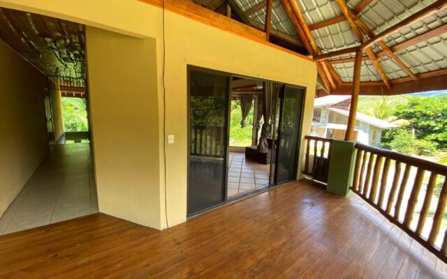 Bahía Ballena Rooms