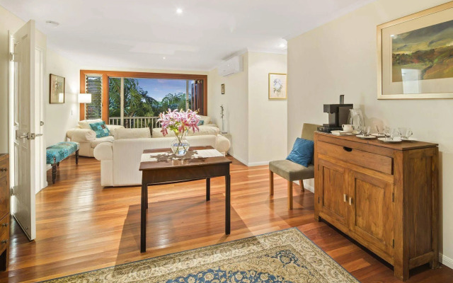 Eden Lodge