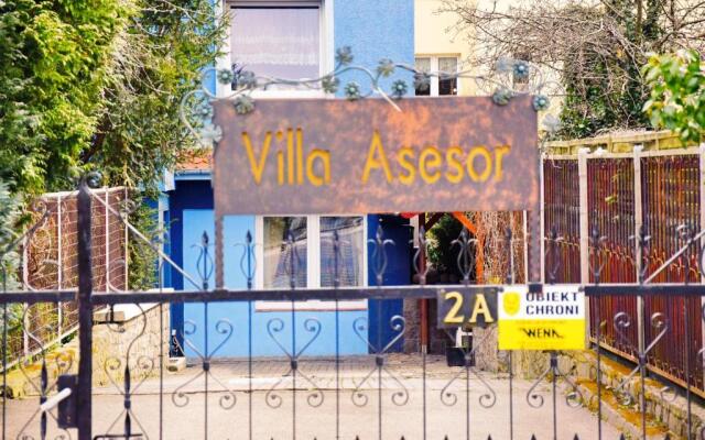 Villa Asesor