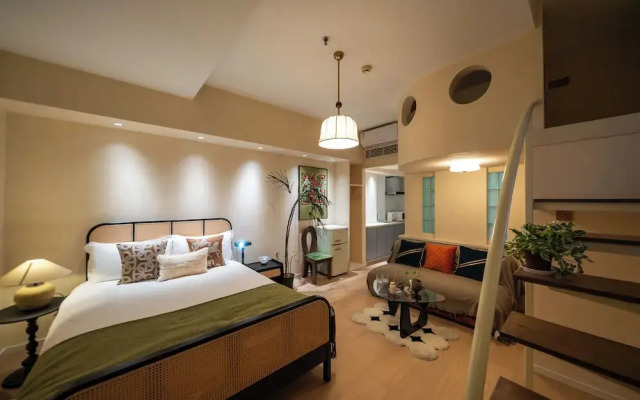 Shanghai Moxi Homestay Sports Stadium