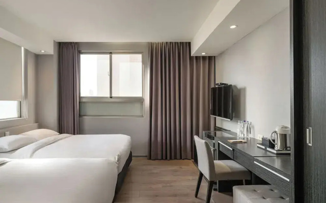 River inn Zili