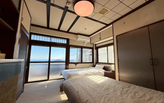 Azamian Atami