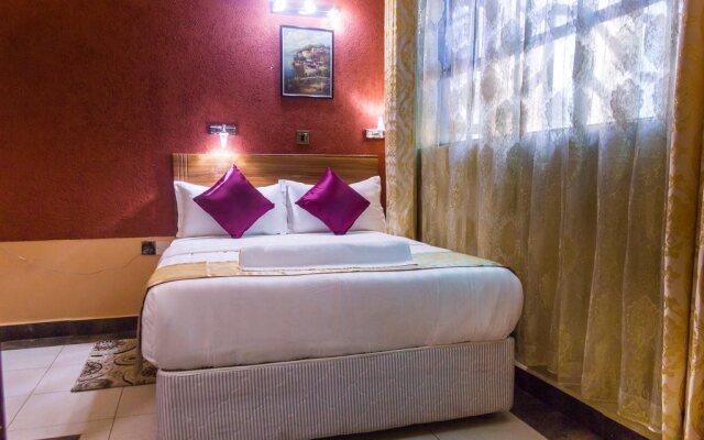 Enkare Hotel