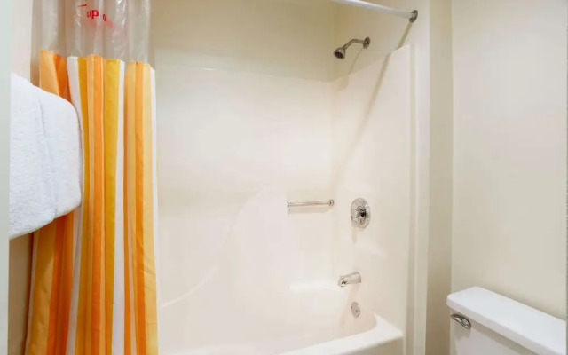 La Quinta Inn Chicago Willowbrook