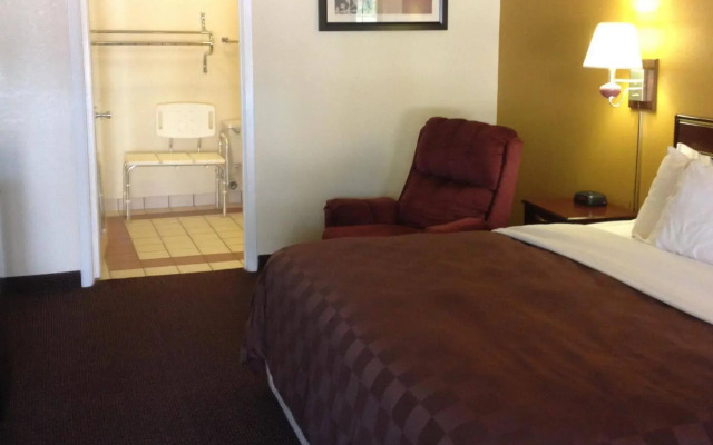 Ramada Limited Batesville