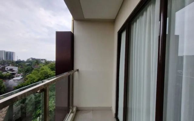 Minimalist 1Br At Patraland Amarta Apartment