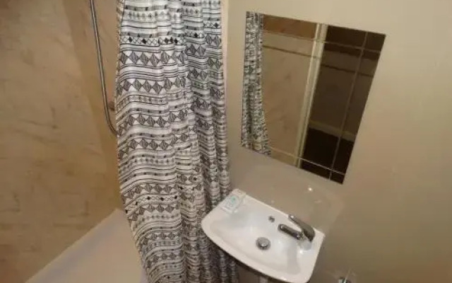 The Bull and Bush Hotel Kingston