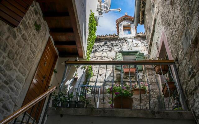 Salvezani apartments