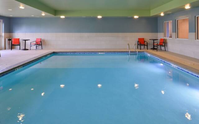 Holiday Inn Express Bloomington