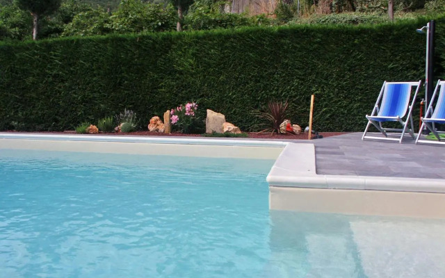 Casetta n.2 con piscina