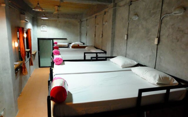 White Jail @ Koh Tao hostel