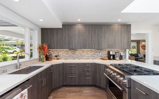 Hale Moli 3 Bedroom Home by Redawning