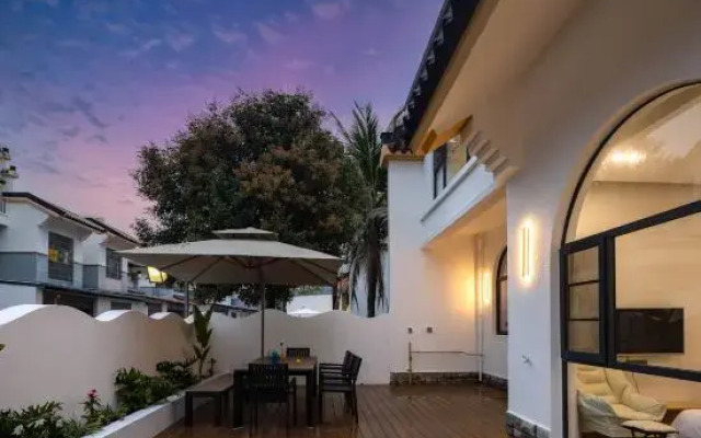 Sanya Haitang Bay Leisure Villa