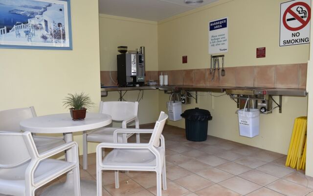 Beachside Holiday Apartments