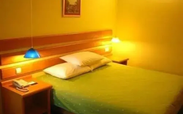 Home Inn Taihangshan Road - Dongying