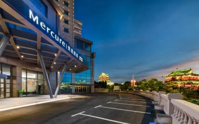 Mercure Nanchang Tengwang Pavilion