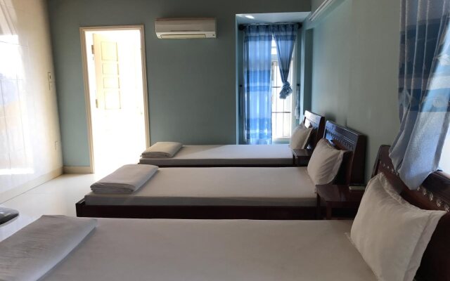 Hoa Cuc Xanh Hotel