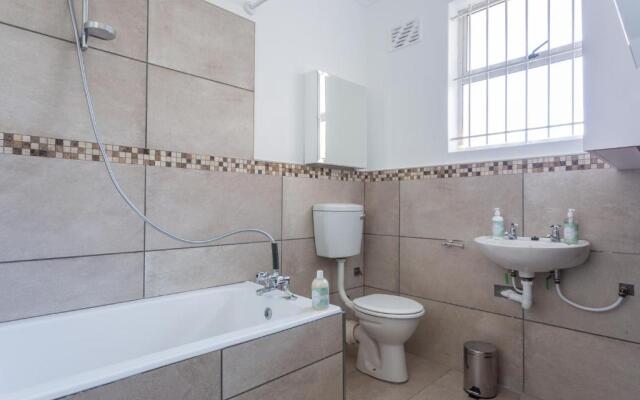 Woodlands Apartments