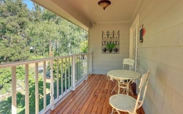 The Heart of Emerald Bed & Breakfast