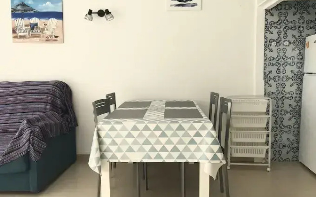 Apartamento Polux Vista Mar - 100A