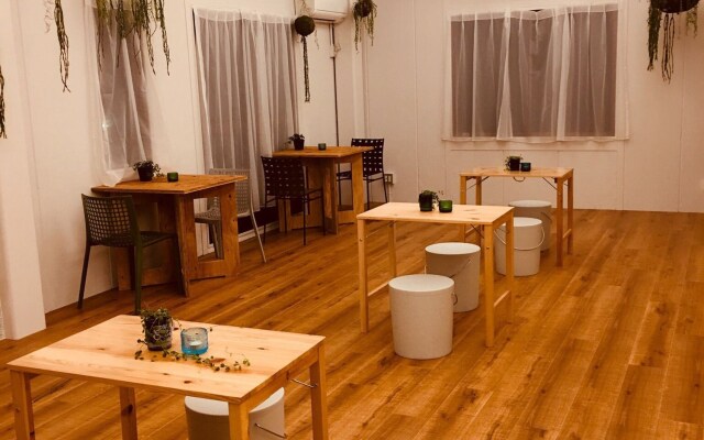 Bed and Yoga Tokyo - Hostel, Caters to Women