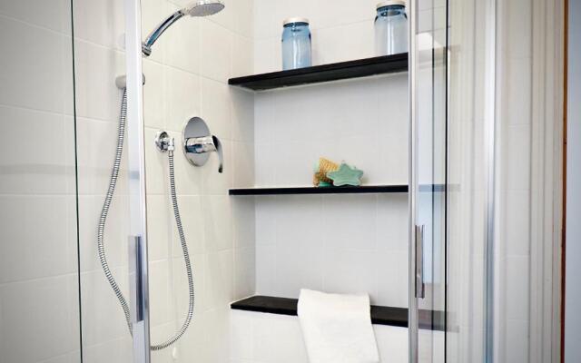 Dimora Sottoripa 87B Di Fronte All’Acquario - Genovabnb It