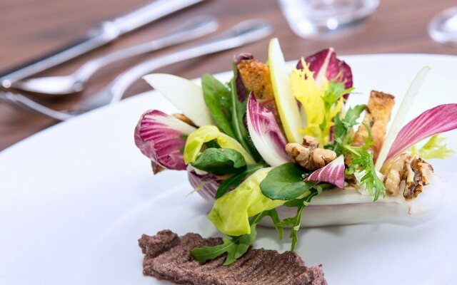 Les Roches Sweet Hotel & Spa
