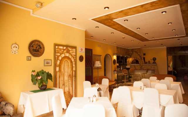 Galini Palace