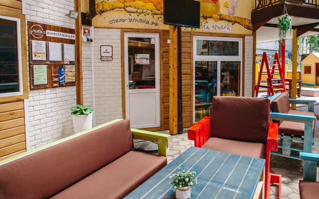 hotelImage