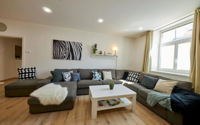 Le Monde Apartment Bratislava - amazing 5BDR in downtown